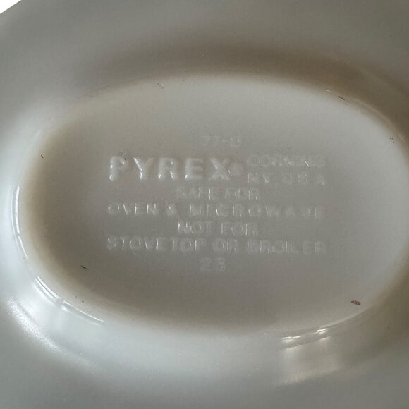 Vtg PYREX Corning Spring Blossom Milk Glass Gravy Boat Under plate Sauce Server - Picture 13 of 16